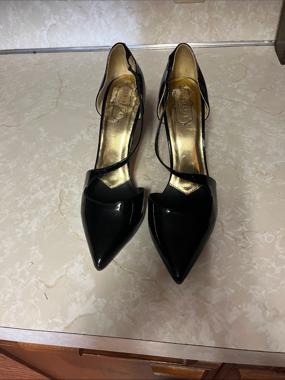 Ted Baker London Black Patent Pointed-Toe Slingback Heels - Picture 1 of 5